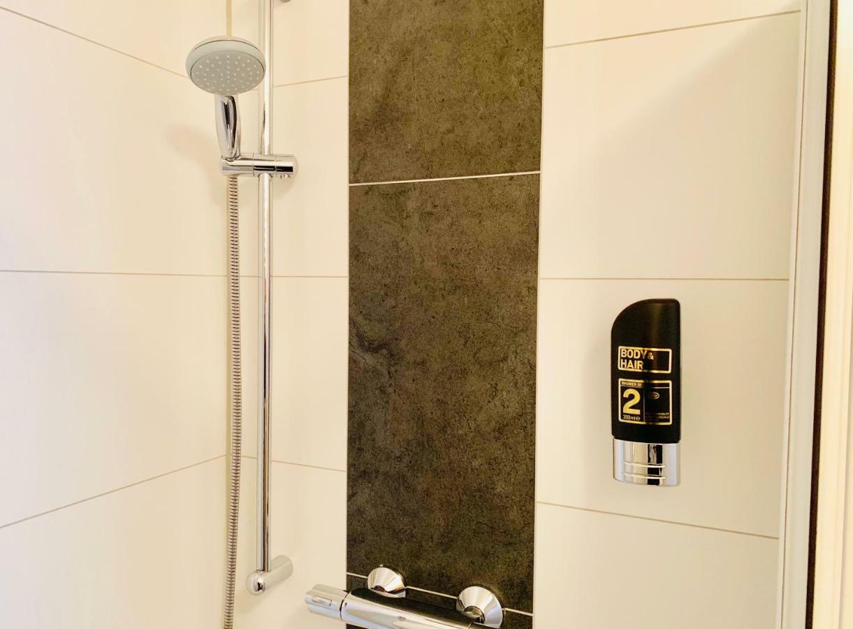 Hotel-Pension "Petridamm" Росток Экстерьер фото